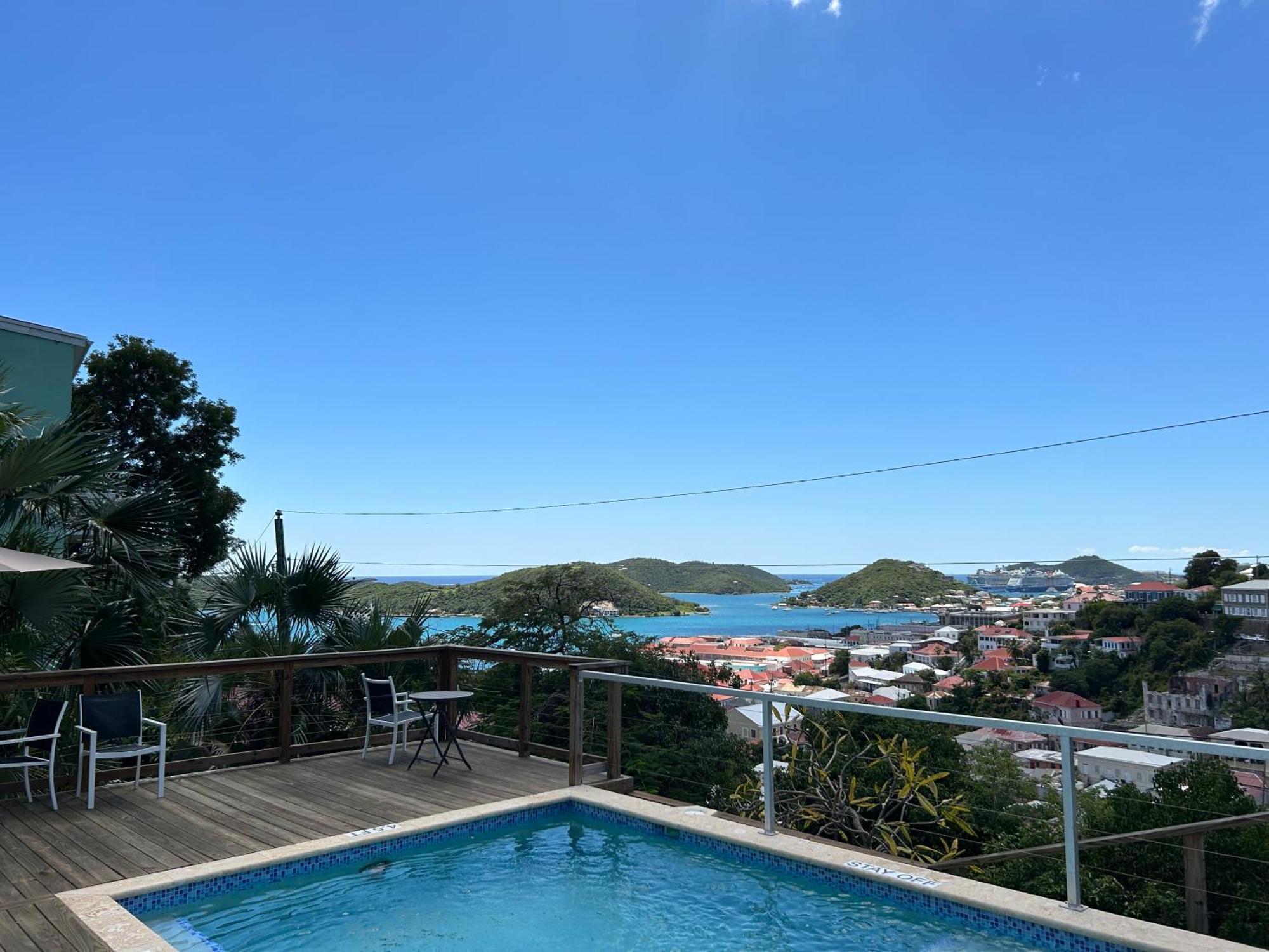The Green Iguana Hotel Charlotte Amalie Extérieur photo